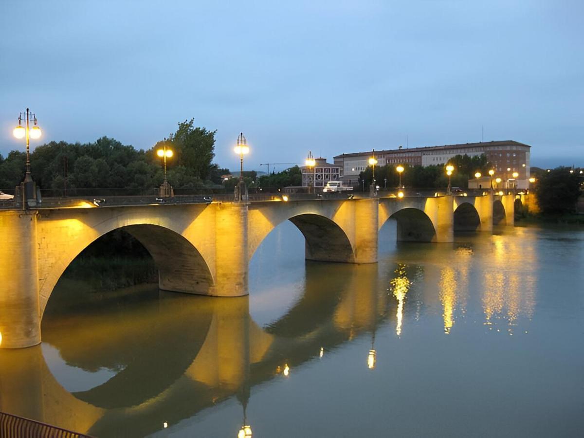 Jardines Del Ebro, 8 Pax, Ideal Grupos Logroño Kültér fotó