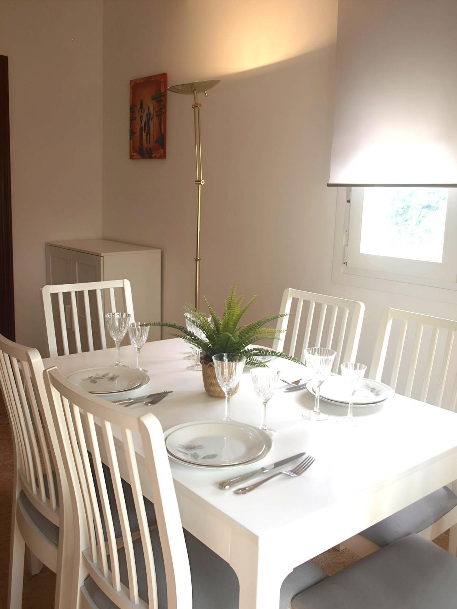 Jardines Del Ebro, 8 Pax, Ideal Grupos Logroño Kültér fotó